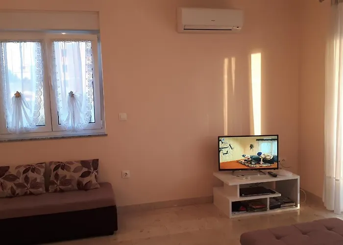Cirjak Apartman *