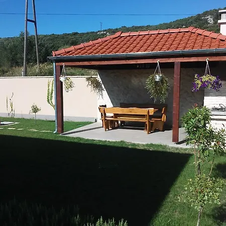 Cirjak דירה *
